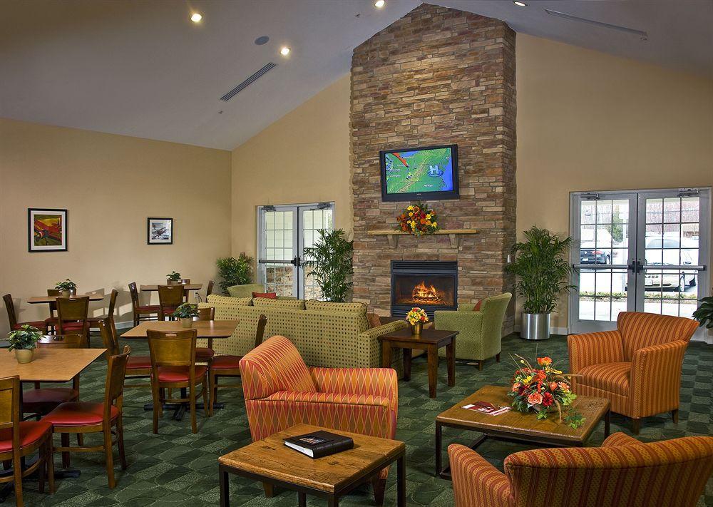 Towneplace Suites By Marriott Clinton At Joint Base Andrews Restaurant foto