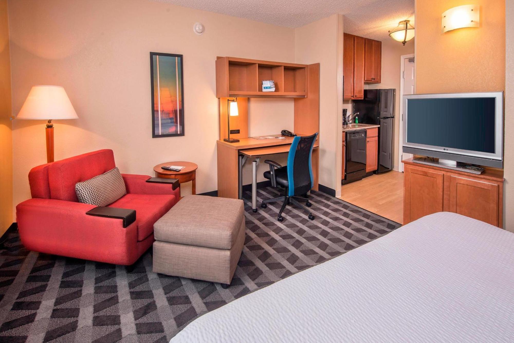 Towneplace Suites By Marriott Clinton At Joint Base Andrews Buitenkant foto
