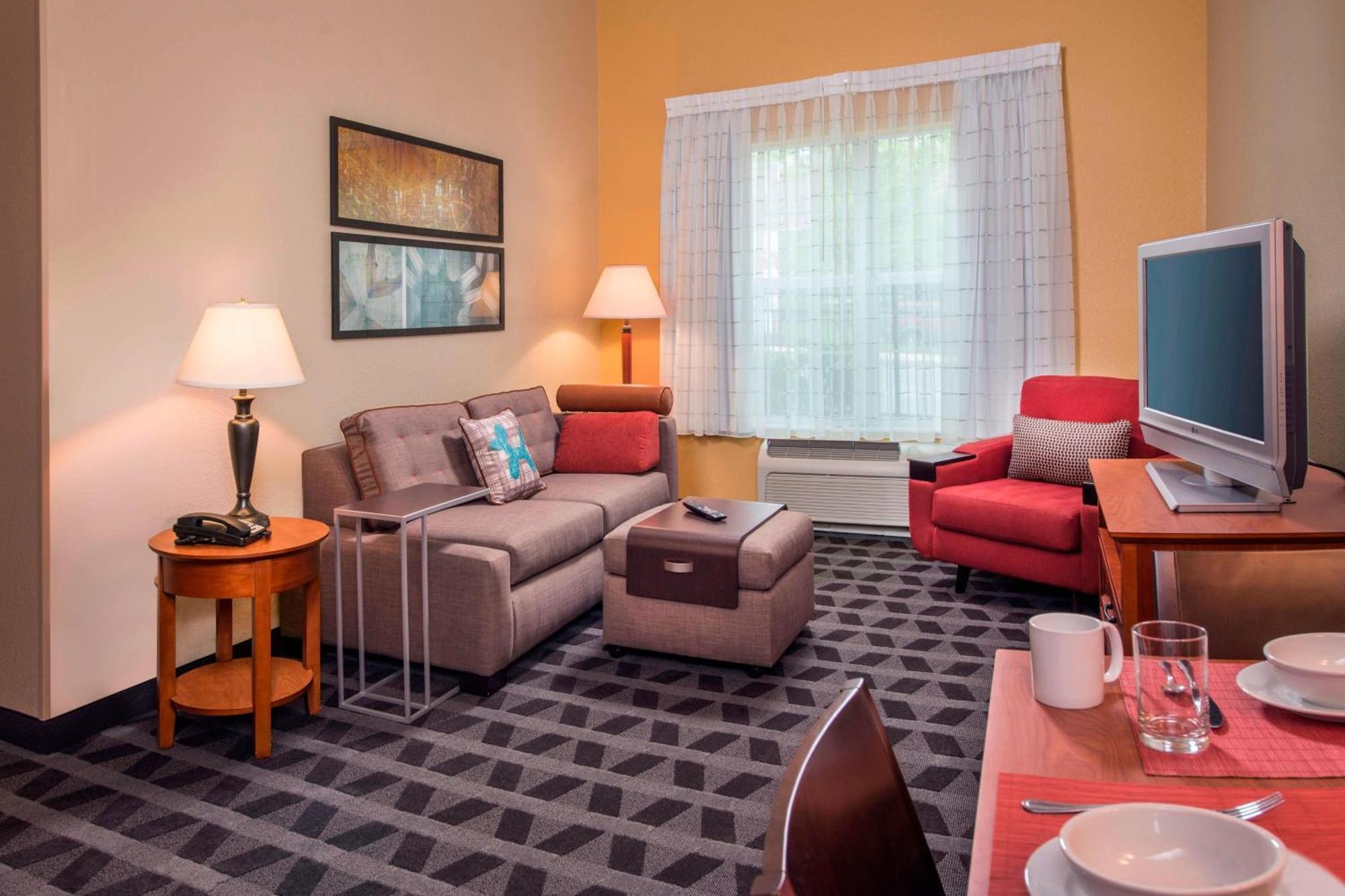 Towneplace Suites By Marriott Clinton At Joint Base Andrews Buitenkant foto