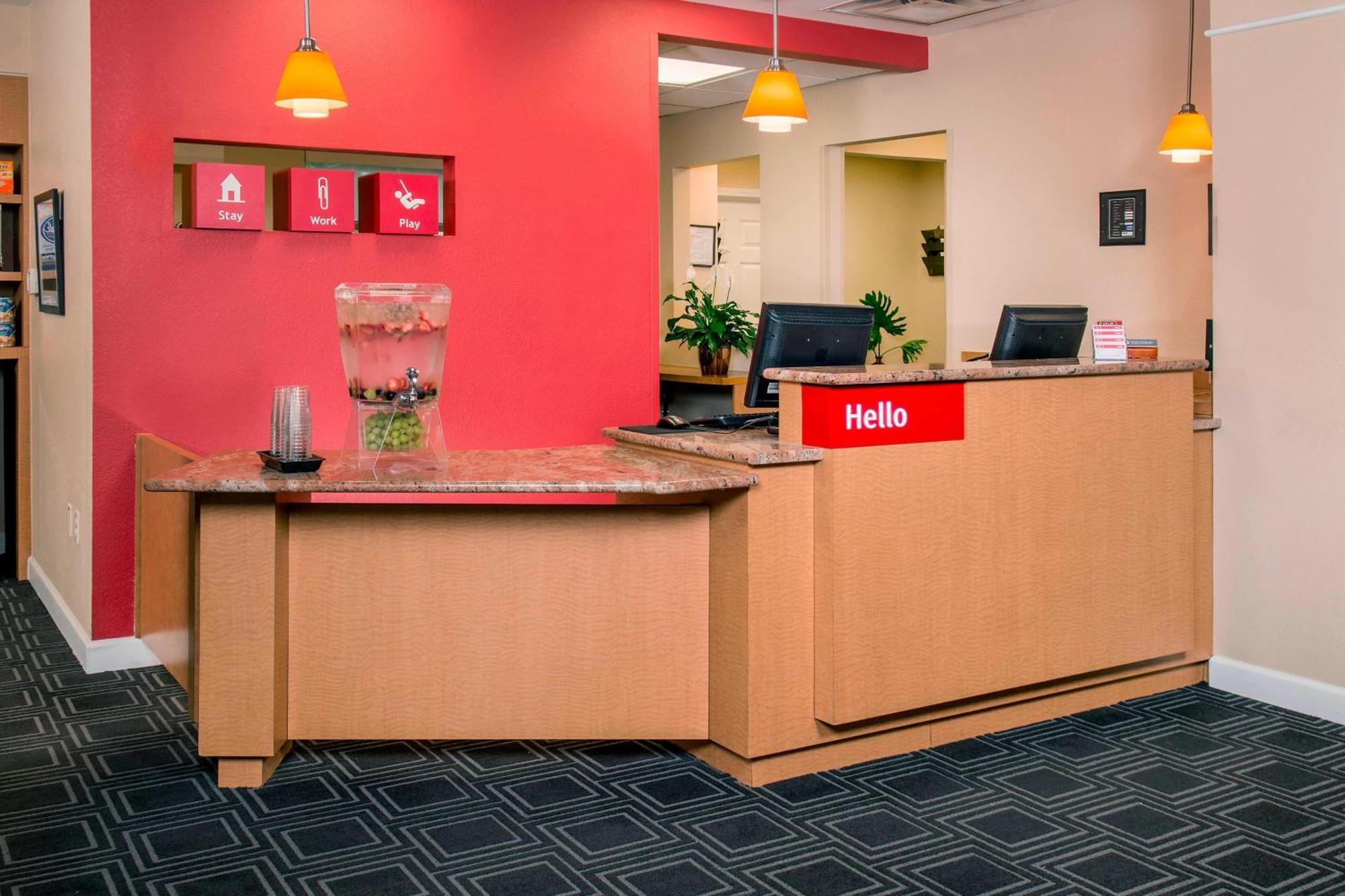 Towneplace Suites By Marriott Clinton At Joint Base Andrews Buitenkant foto
