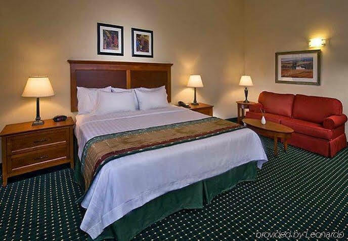 Towneplace Suites By Marriott Clinton At Joint Base Andrews Buitenkant foto